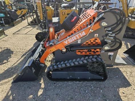 agt ysrt14 mini skid steer